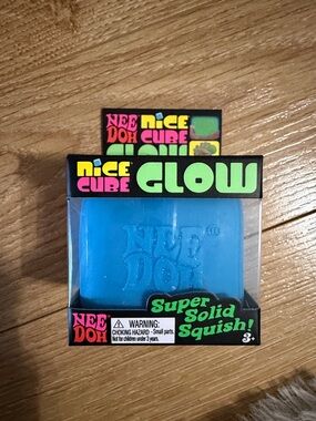 Nice Cube Glow Blue Super Solid Squish Toy